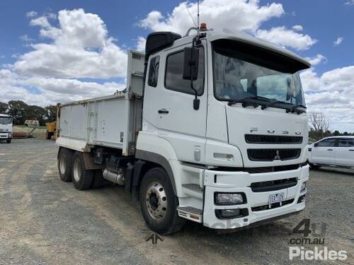 2015 Mitsubishi Fuso FV500 Tipper