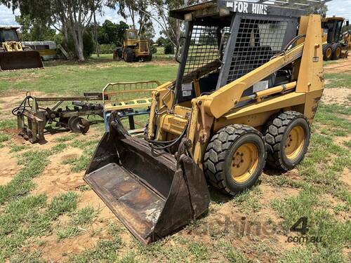 CASE 1840 SKID STEERS & ATTACHMENTS 