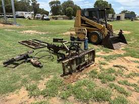 CASE 1840 SKID STEERS & ATTACHMENTS  - picture0' - Click to enlarge