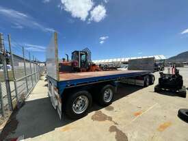 2008 Custom Quad Axle Dog Trailer - picture2' - Click to enlarge
