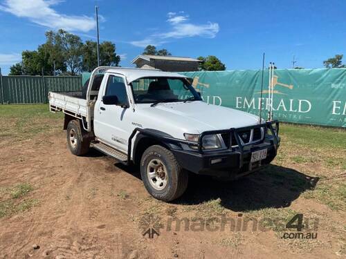 Buy Used 2001 Nissan 2001 NISSAN PATROL DX GU UTE SUV in , - Listed on ...