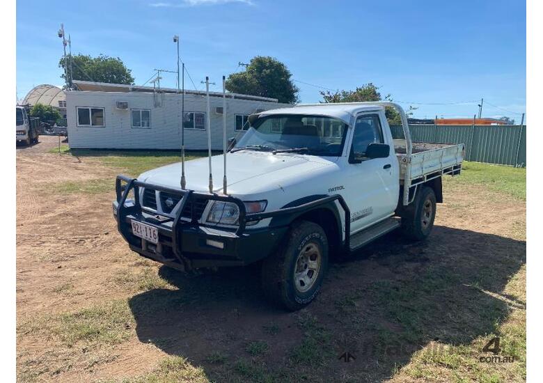 Buy Used 2001 Nissan 2001 NISSAN PATROL DX GU UTE SUV in , - Listed on ...