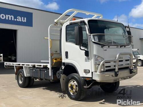 2013 Isuzu NPS300 Traytop Single Cab