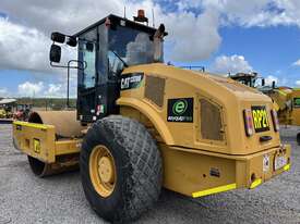 2014 CAT CS78B Smooth Drum / Pad Foot Roller - picture1' - Click to enlarge