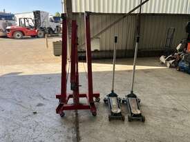 Lot of Engine Stand And Tow Car Jacks - picture1' - Click to enlarge