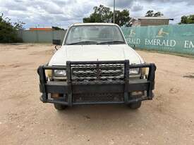 2001 TOYOTA HILUX UTE - picture0' - Click to enlarge