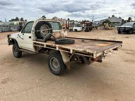 2001 TOYOTA HILUX UTE - picture2' - Click to enlarge