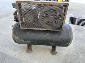 Ingersoll Rand Air Compressor - picture2' - Click to enlarge