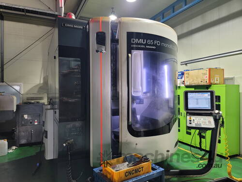  2014 DMG Mori DMU-65 monoBLOCK 5-axis Machining Center with Turning