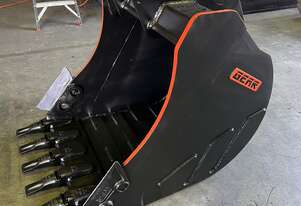 AUSTRALIAN MADE Heavy Duty 900W GP bucket 36T Excavators