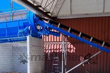 Recycling processing line. Tommel, Recycling, Conveyor belt, Magnet , Picking room