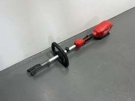 Milwaukee cordless pole power head - picture0' - Click to enlarge