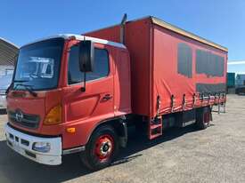 2003 Hino FD Curtain Sider - picture1' - Click to enlarge