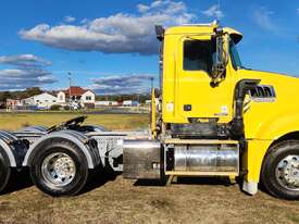 Mack Trident CMHR 6x4 Prime Mover Truck. - picture0' - Click to enlarge