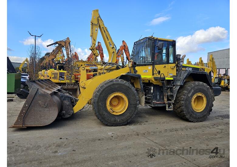 USED 2018 KOMATSU WA430-6 ARTICULATED WHEEL LOADER WITH 3265 HOURS