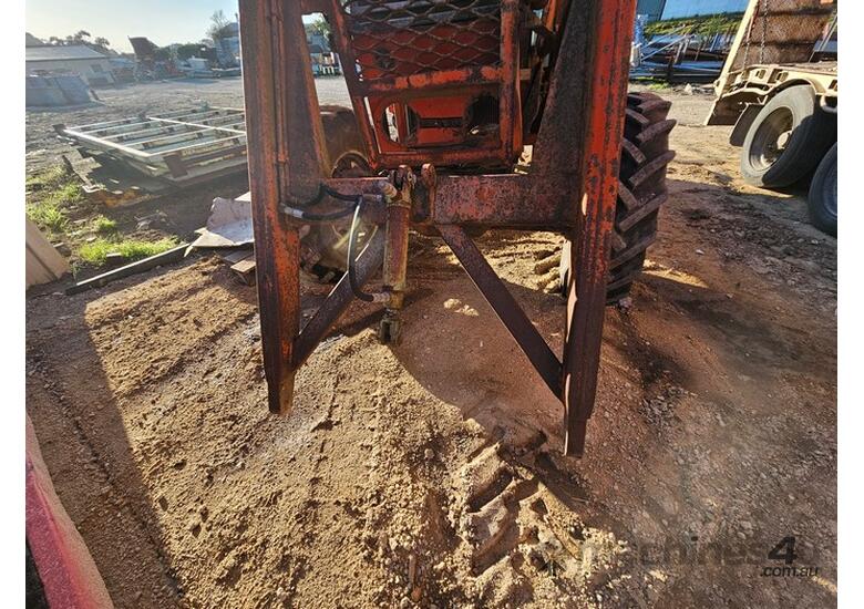 caption Zetor 8045 Tractor with Front End Loader