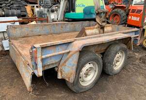 Tandem Trailer: Efficient Transport for Heavy Loads and Multiple Vehicles Tandem Trailer: Efficient Transport for Heavy Loads and Multiple Vehicles