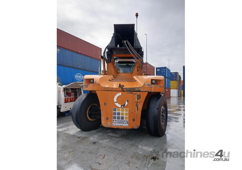 caption 2020 KONECRANES REACHSTACKER 45 T (VIC)