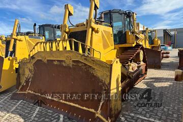 Caterpillar CAT D8T Track Type Tractors Caterpillar CAT D8T Track Type Tractors