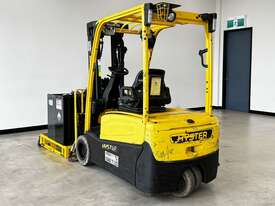 HYSTER J1.8XNT  BE 3 WHEELED - picture1' - Click to enlarge