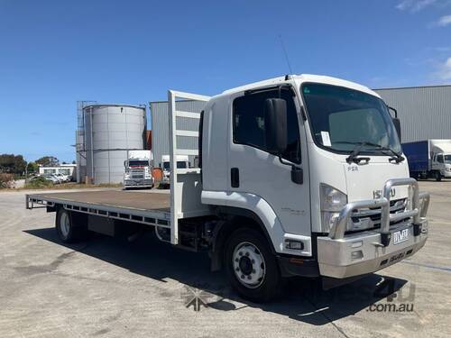 2016 Isuzu FSR 120-260 Table Top