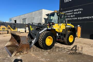 2019 KOMATSU WA250PZ-6 ARTIC WHEEL LOADER/TOOL CARRIER WITH HITCH, FORKS AND 6890 HOURS