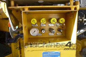 Caterpillar CAT 18-15 Motor Graders