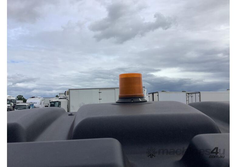 caption Kubota RTV X900 ATV