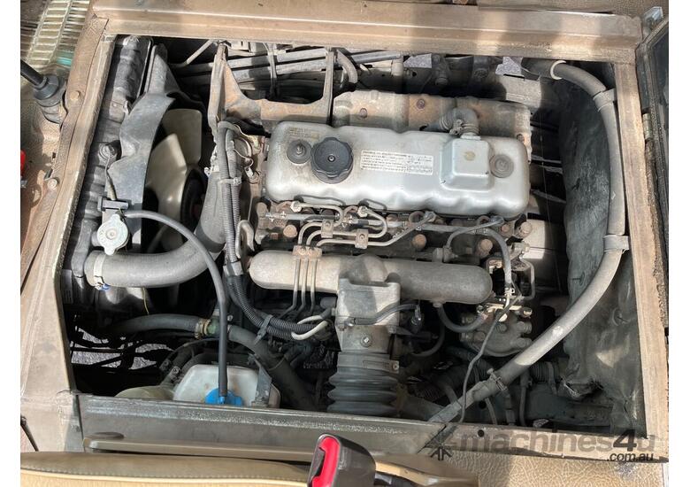 caption 1988 Mazda T3500 Bus