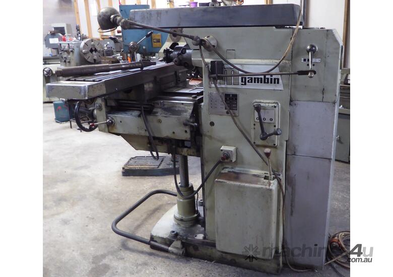 caption Universal Horizontal and Vertical Milling Machine