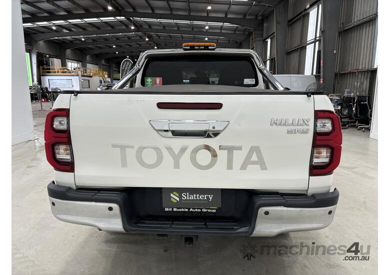 caption 2020 Toyota Hilux SR5 4x4 Dual Cab Utility (Diesel) (Auto) (Ex Lease) (Plates & Rego To All Buyers)