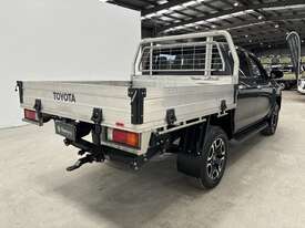 2023 Toyota Hilux SR5 4x4 Dual Cab Chassis (Diesel) (Auto) - picture2' - Click to enlarge