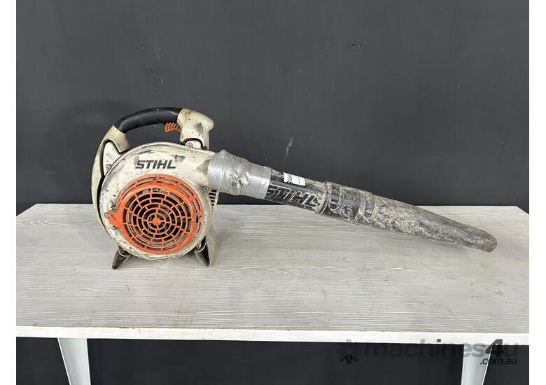 caption Stihl BG88C Leaf Blower