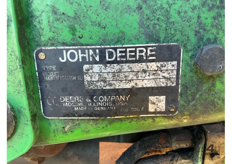 caption 2007 John Deere 6320 Tractor/ Loader (4 x 4)