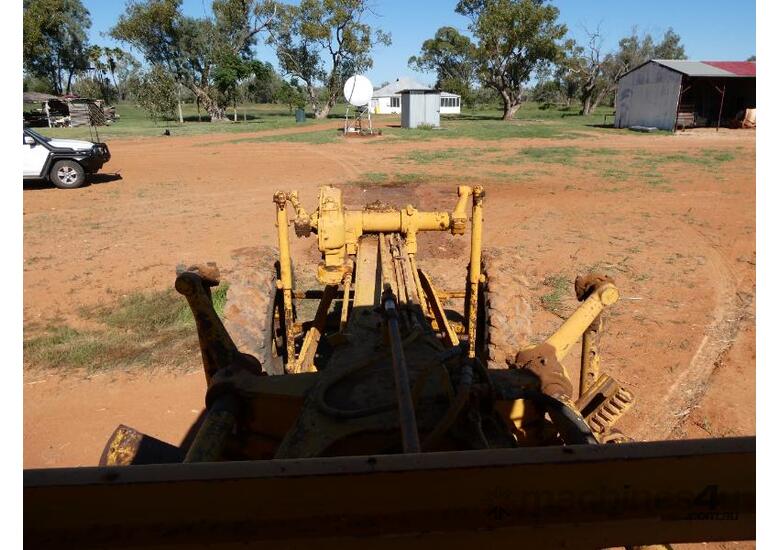 caption CAT GRADER