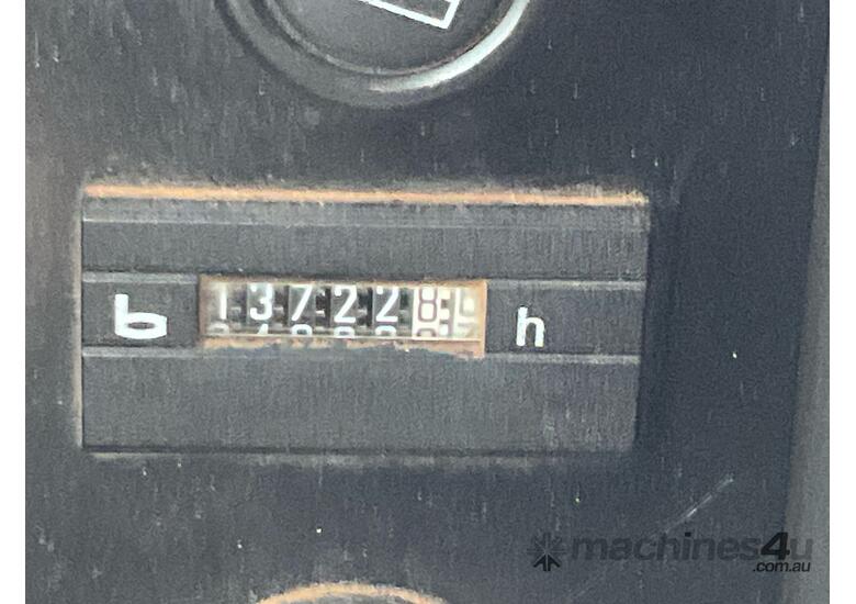 2017 Liebherr L586 4x4 Articulated Front End Loader