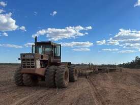 International Tractor 4386 - picture0' - Click to enlarge