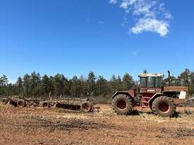 International Tractor 4386 - picture2' - Click to enlarge