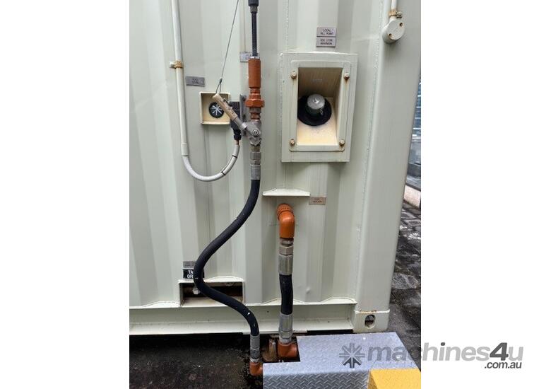 caption 1100KVA Generator
