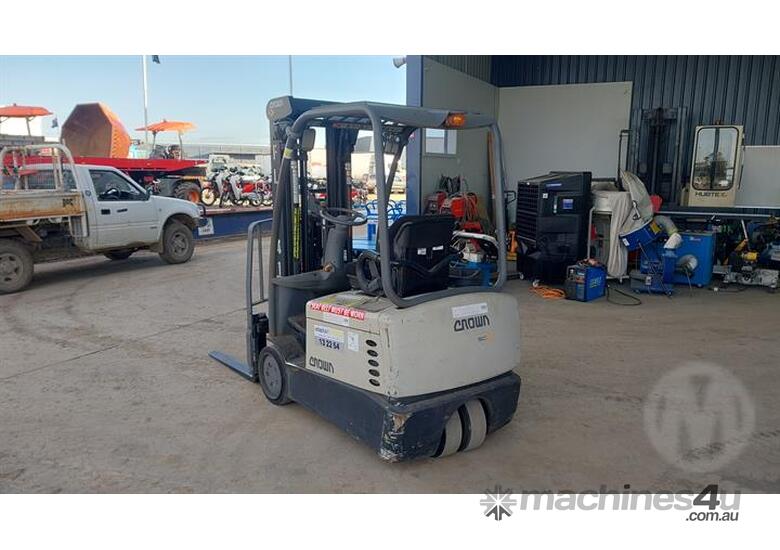 caption Crown 4500 Series
