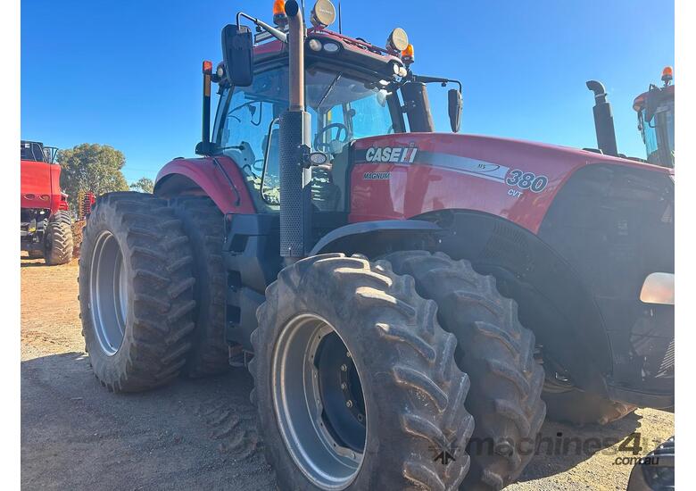 caption 2017 CASE IH MAGNUM 380 CVT FWA TRACTOR