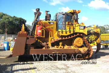 Caterpillar CAT D9T Track Type Tractors Caterpillar CAT D9T Track Type Tractors