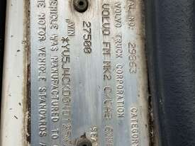 2004 Volvo FM9 Tipper Water Cart - picture0' - Click to enlarge