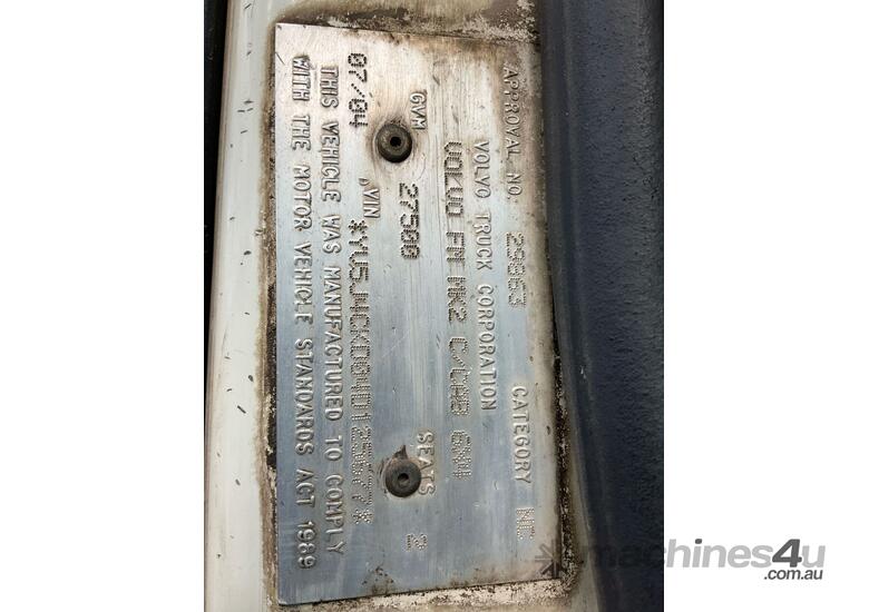 2004 Volvo FM9 Tipper Water Cart