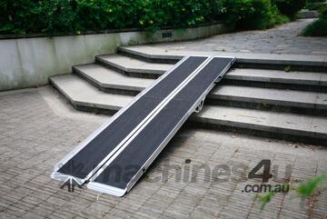 3M 270kg Solid and Durable Aluminium Wheelchair Ramp