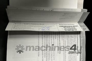 Toyota 2020   Hilux SR Diesel