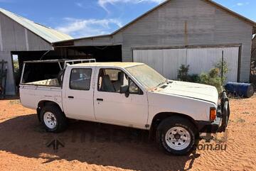Nissan Navara D21 2wd Dual Cab