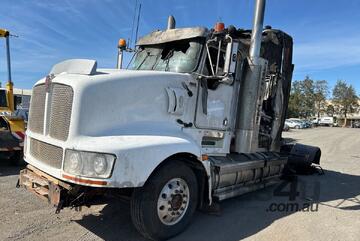 2010 Kenworth T608 6x4 Sleeper Cab Prime Mover