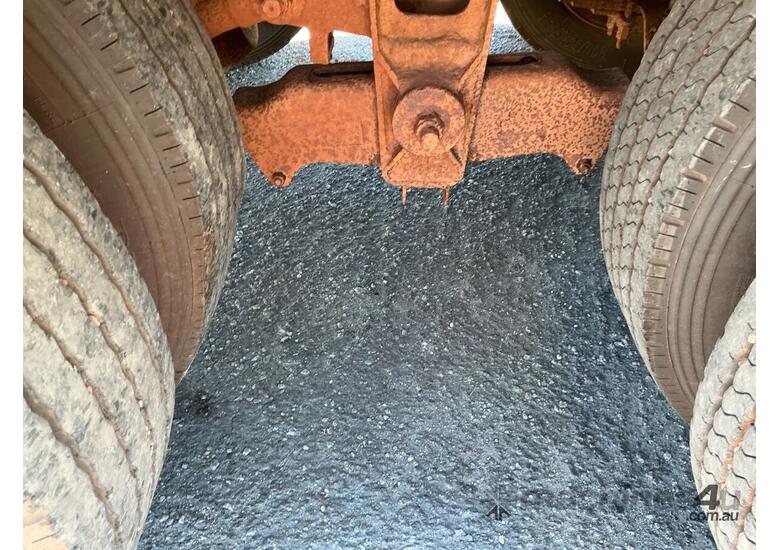 2003 Southern Cross Trailers Standard Tri Axle Tri Axle Drop Deck Trailer