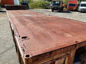 2003 Southern Cross Trailers Standard Tri Axle Tri Axle Drop Deck Trailer - picture2' - Click to enlarge